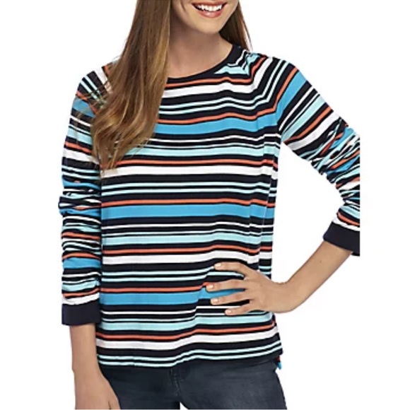 Crown & Ivy Long Sleeve Sweatshirt size large NWT - Picture 1 of 8